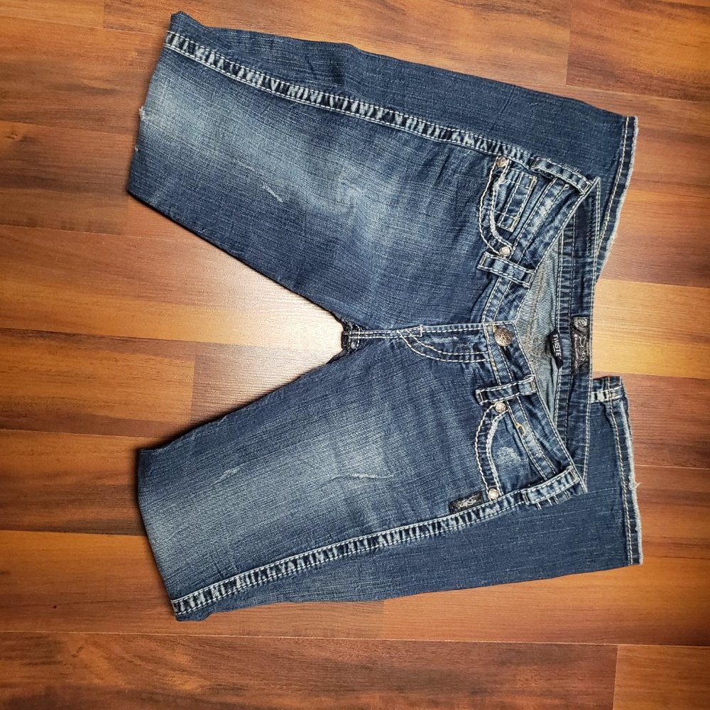 Silver Jeans - Picture 5 of 6
